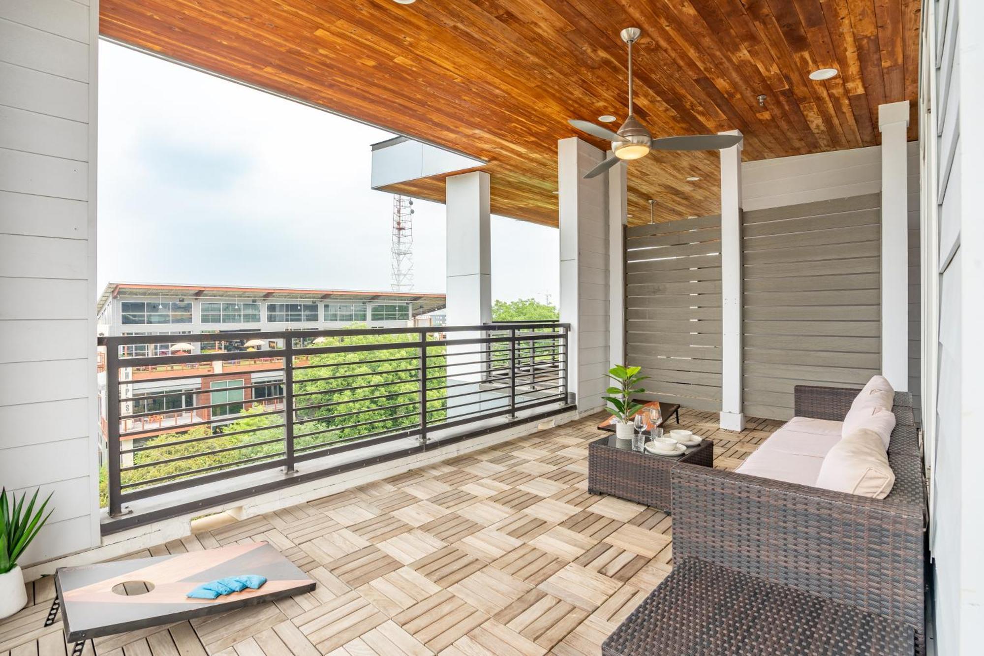 Riverwalk Penthouse Oasis W/Free Parking Gym Pool San Antonio Exterior photo