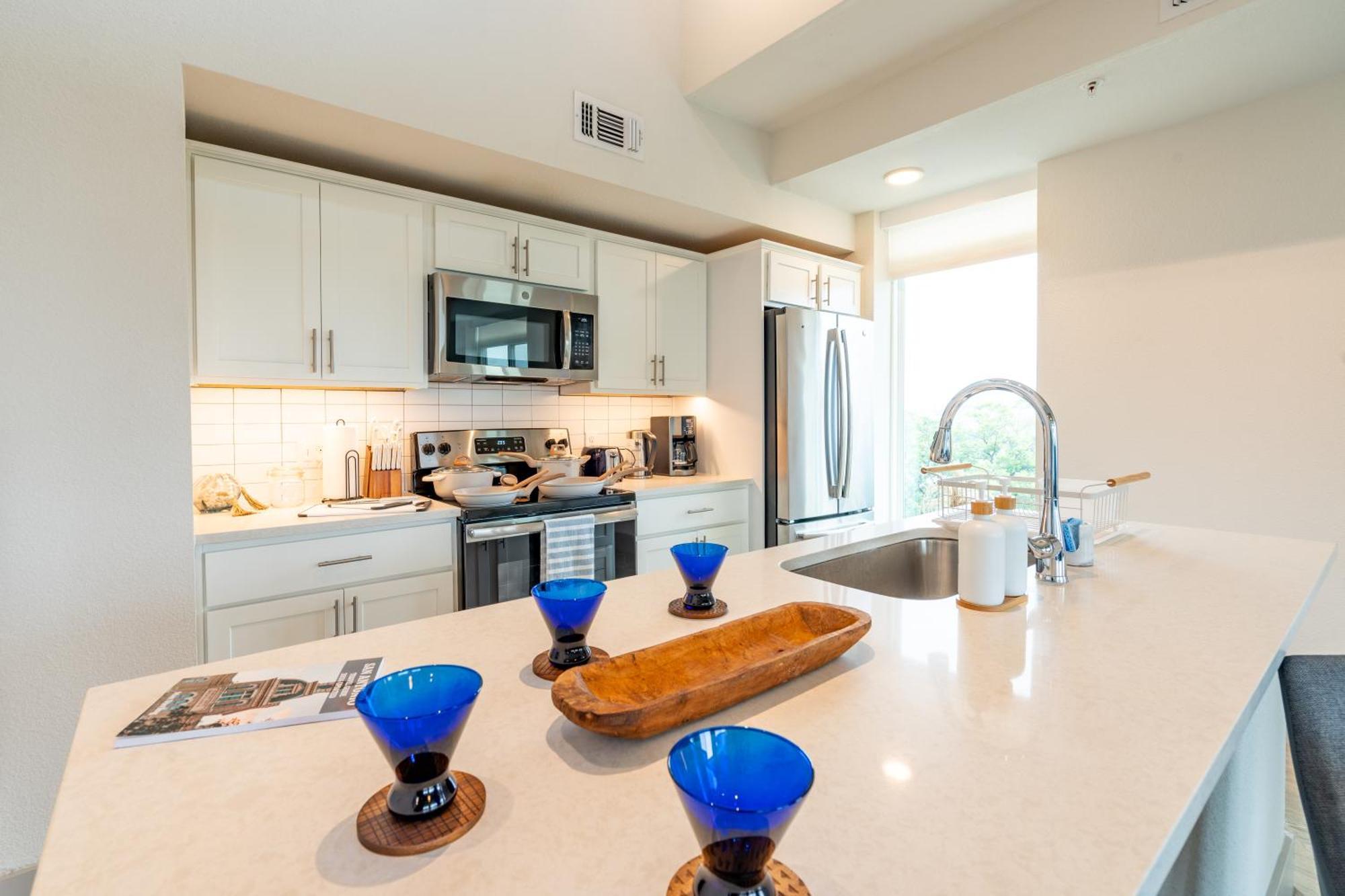 Riverwalk Penthouse Oasis W/Free Parking Gym Pool San Antonio Exterior photo