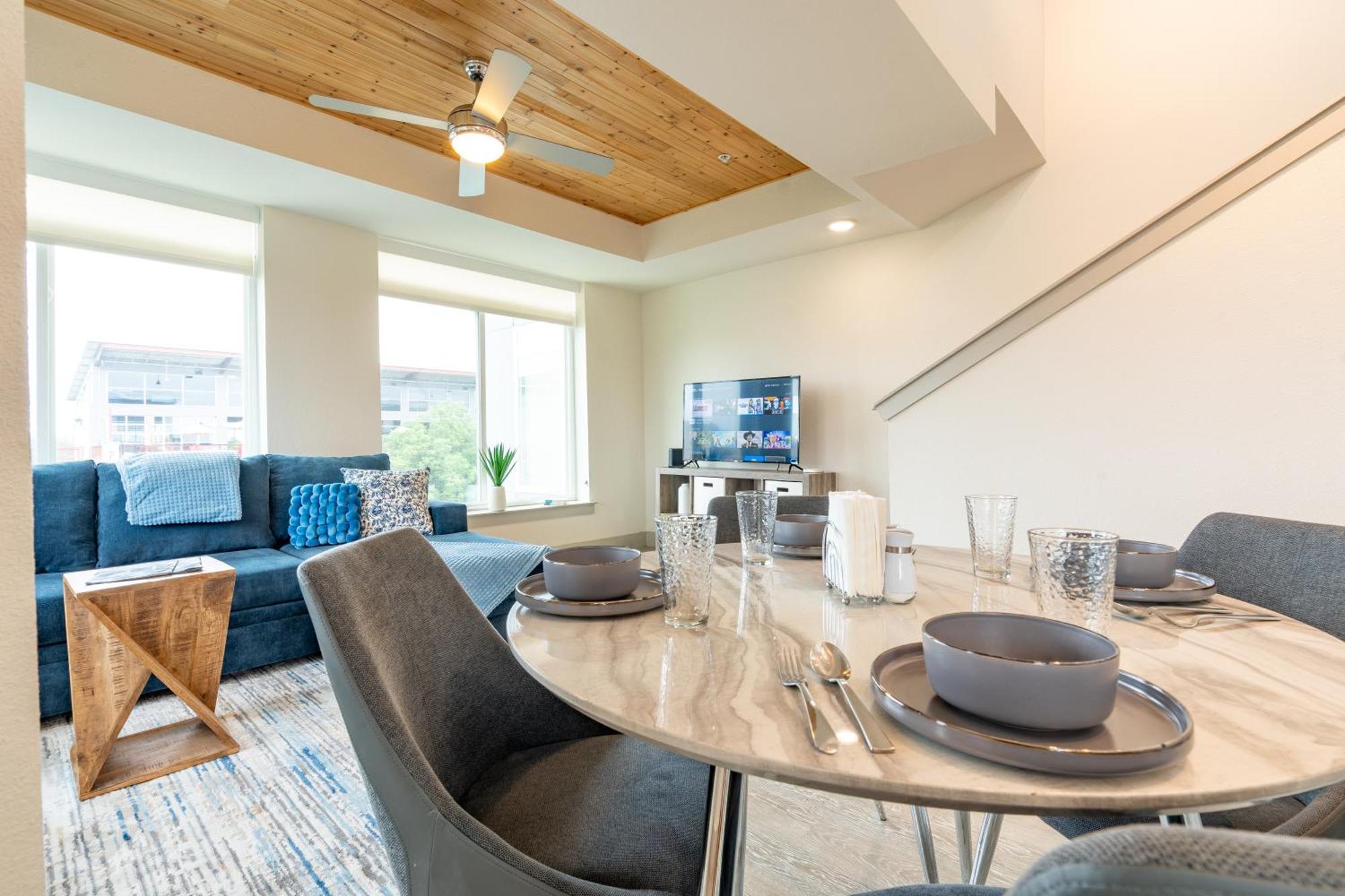 Riverwalk Penthouse Oasis W/Free Parking Gym Pool San Antonio Exterior photo